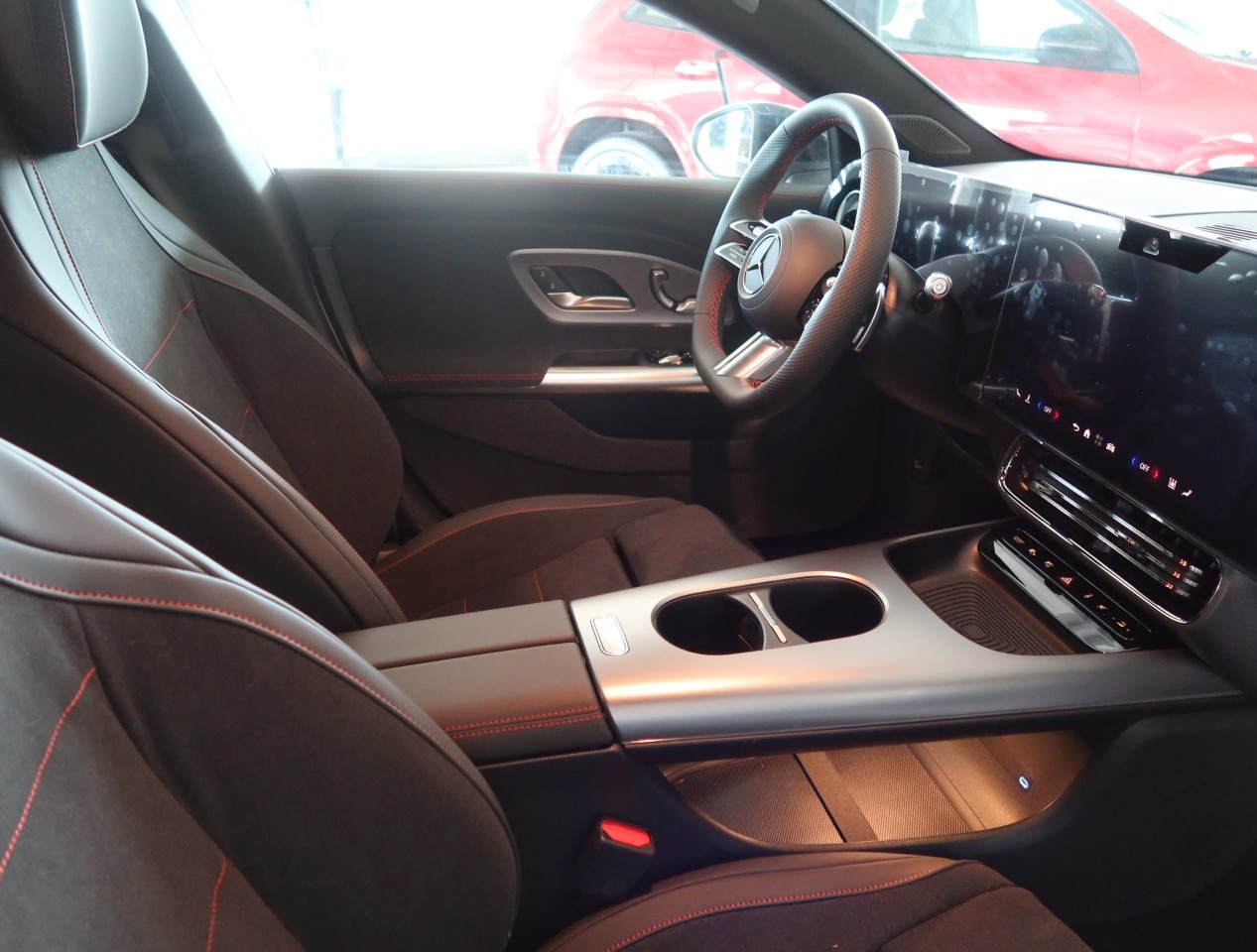 Mercedes CLA Shooting Brake Elettrica CLA Shooting Brake 250+ con tecnologia EQ Premium - 12
