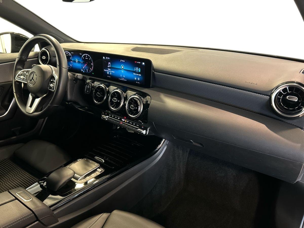 Mercedes Classe A Classe A 180 D Sport 8G-DCT - 15