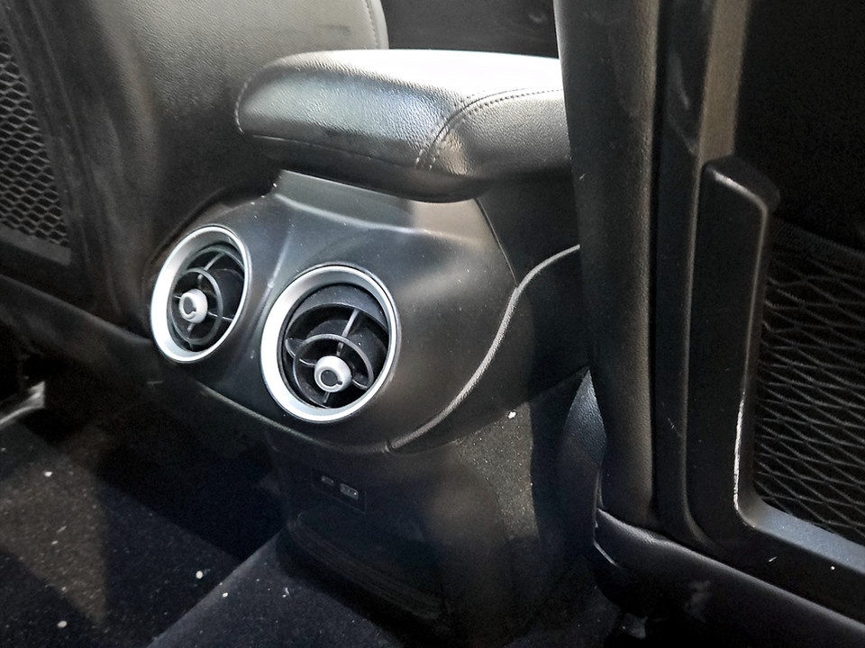 ALFA ROMEO Stelvio 2.2 t Veloce Q4 210cv auto Diesel usato - 17