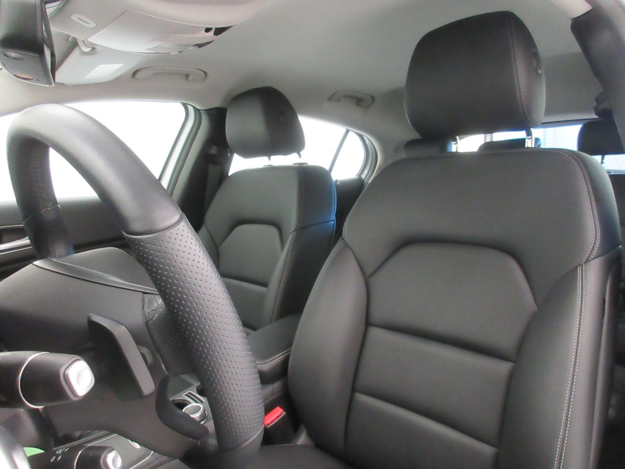 Mercedes GLA GLA 200 D Sport 7G-DCT - 12