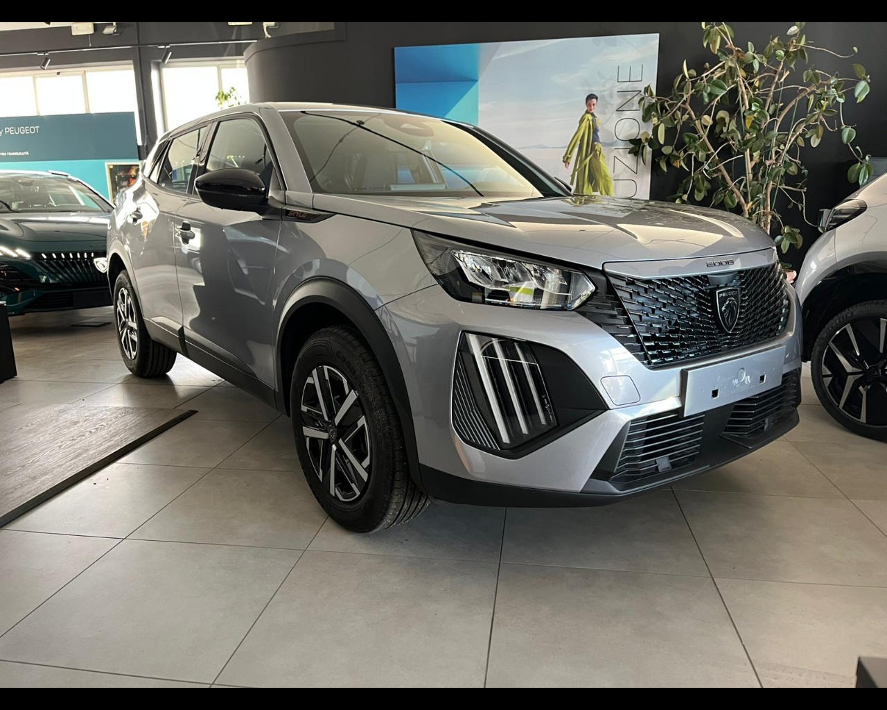 Foto PEUGEOT 2008 1.2 puretech Style s&s 100cv