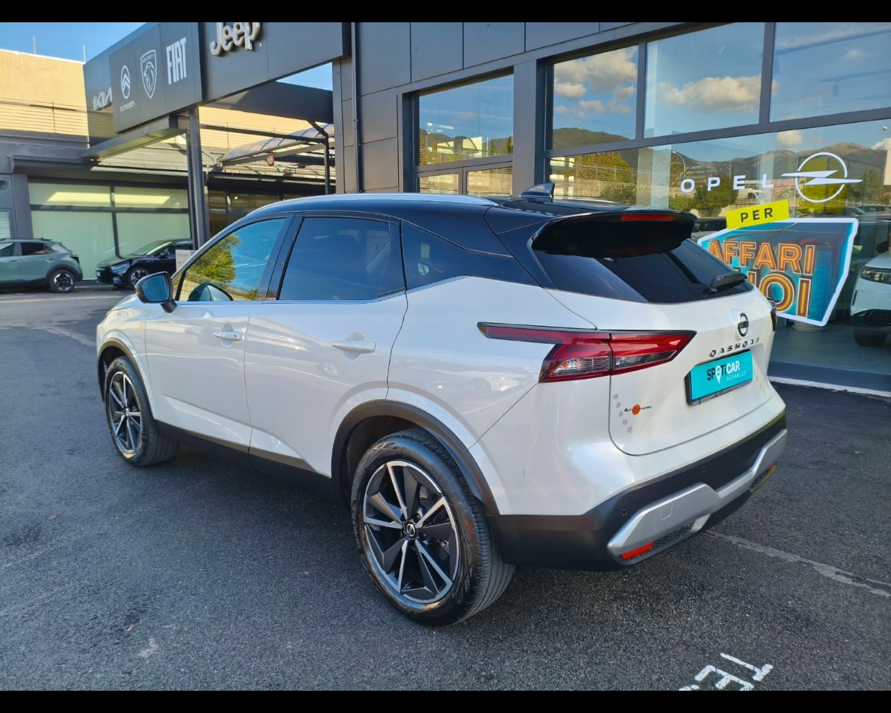 Foto NISSAN Qashqai 1.3 mhev N-Connecta 2wd 140cv