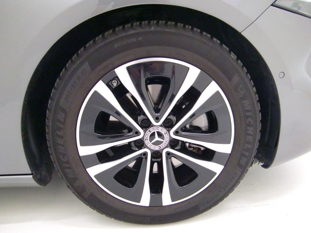Mercedes Classe A Classe A 180 Advanced Progressive 7G-DCT - 4