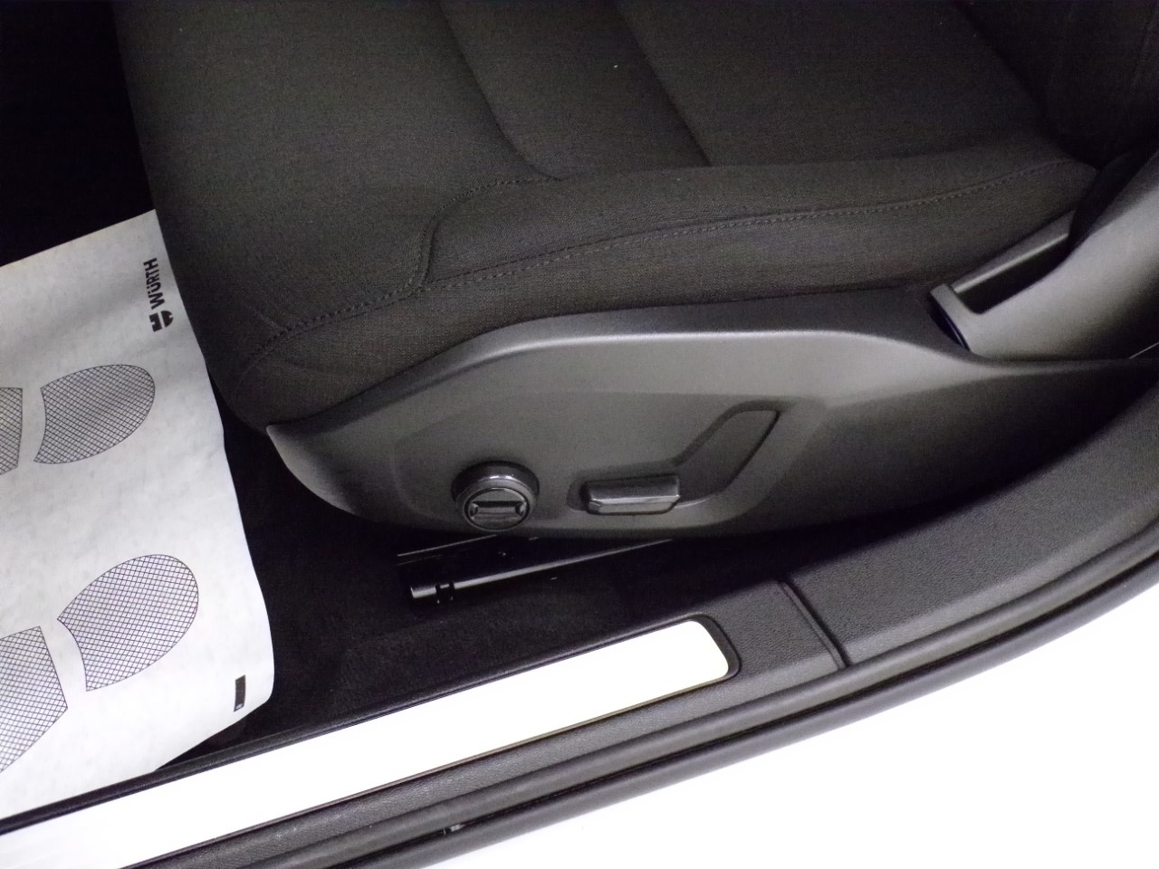 Volvo V60 V60 2.0 B4 Momentum Business Pro - 13