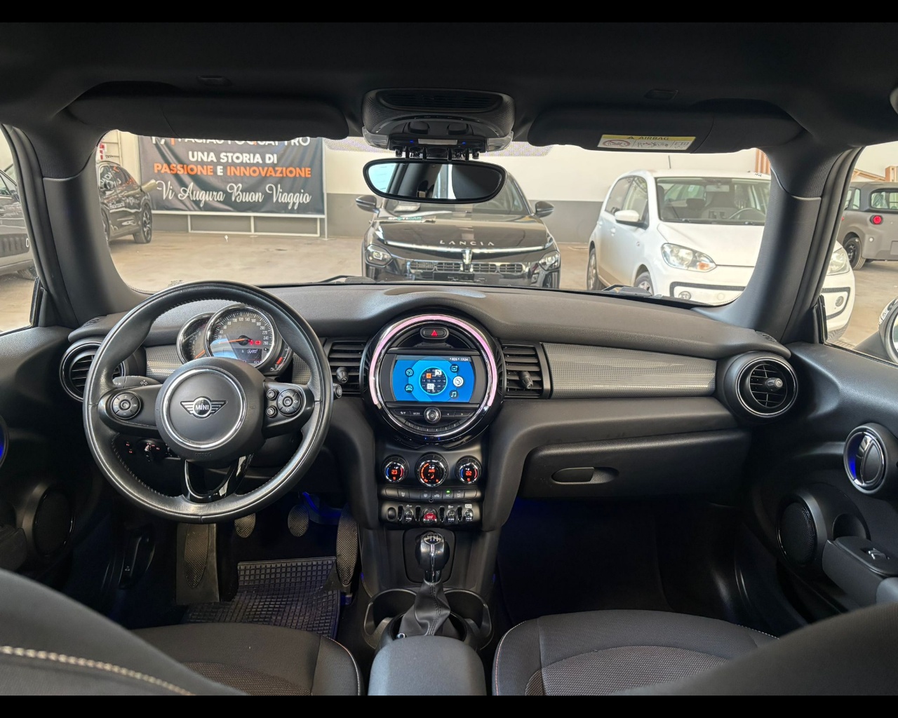 Foto MINI Mini 3p 1.5 Cooper Hype