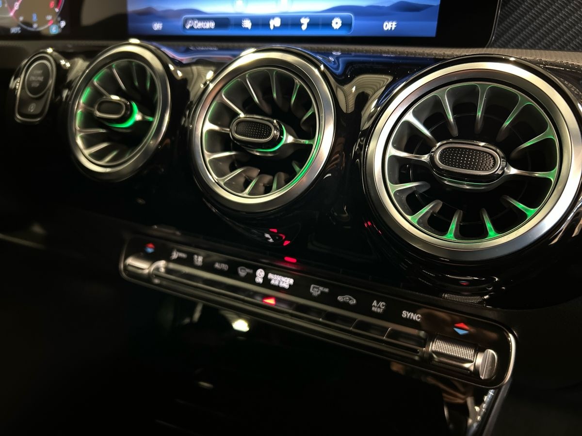 Mercedes  Classe A 180 D Advanced Plus Progressive 8G-DCT - 14