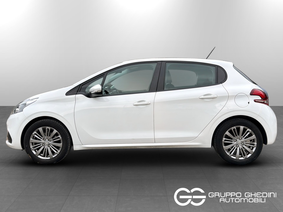 PEUGEOT 208 5p 1.2 puretech Active gpl 82cv GPL usato - 1