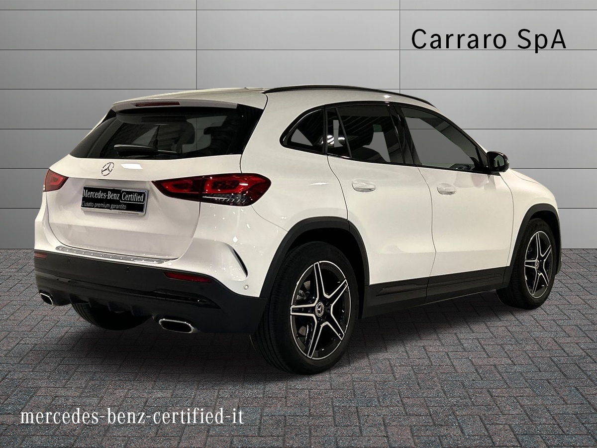 Mercedes GLA GLA 200 D Premium 4Matic 8G-DCT - 2