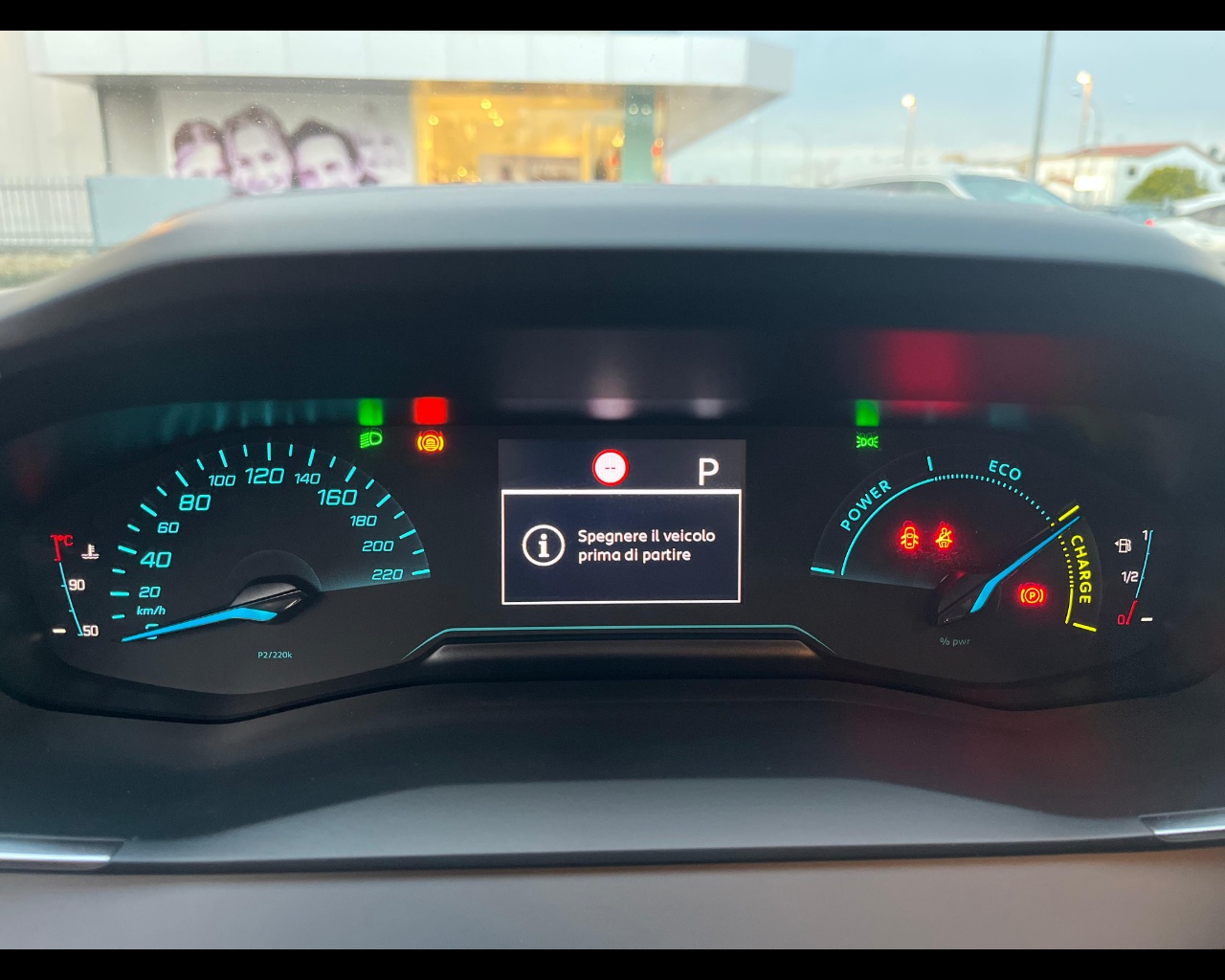 Foto PEUGEOT 208 1.2 hybrid Style 100cv e-dcs 6