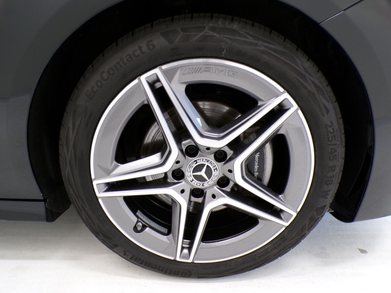 Mercedes CLA Shooting Brake 180 AMG Line Advanced Plus 7G-DCT - 4
