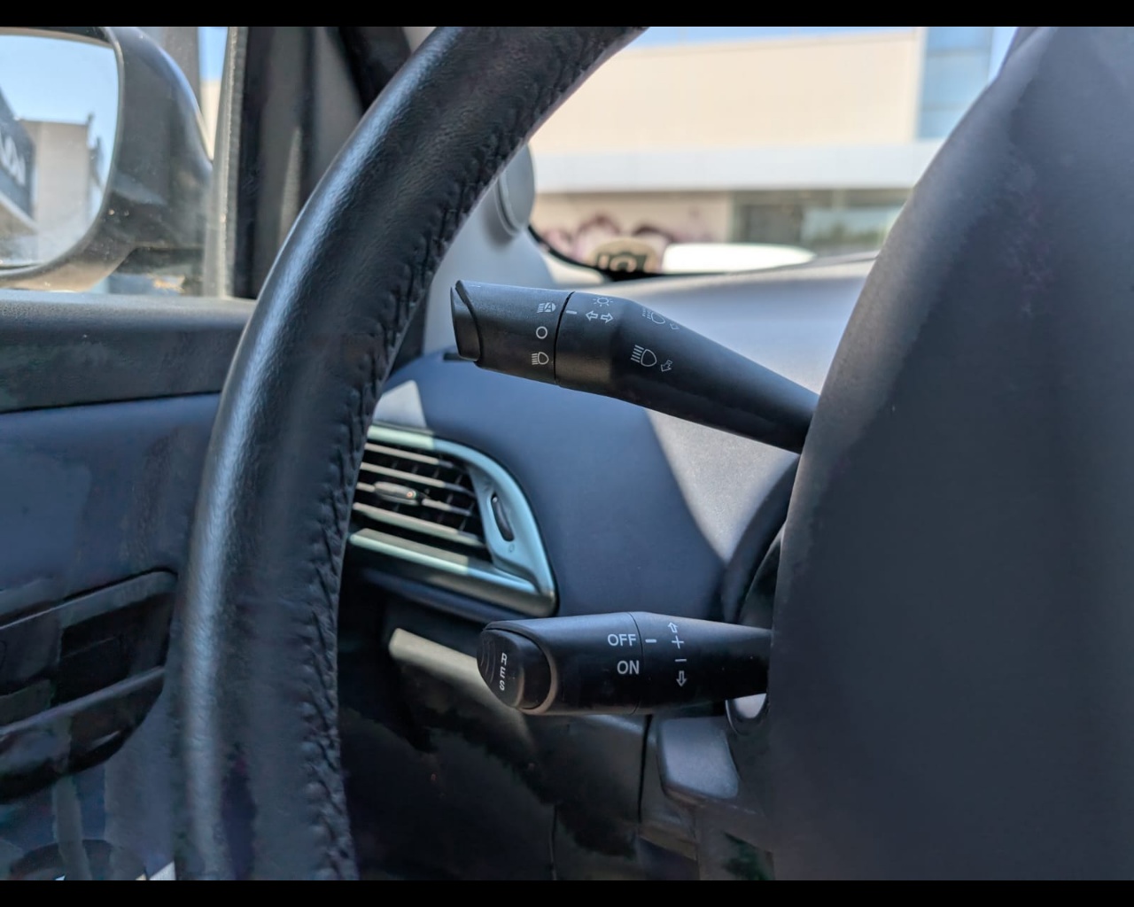 Foto LANCIA Ypsilon 1.0 firefly hybrid Platino s&s 70cv