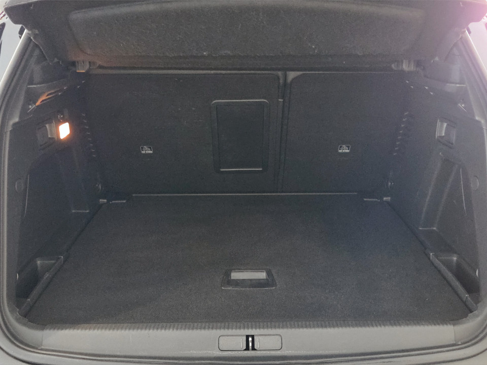 PEUGEOT 3008 1.5 bluehdi Active s&s 130cv eat8 Diesel usato - 18