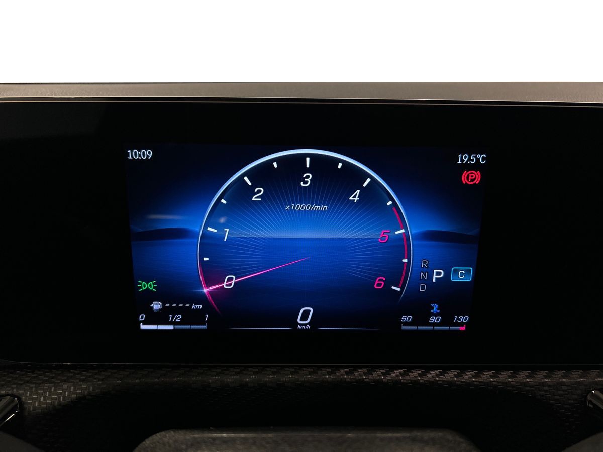 Mercedes Classe A Classe A 180 D Advanced Speedshift DCT AMG 8G - 13