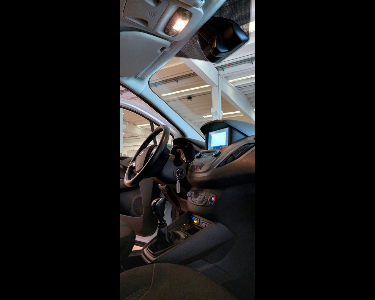 FORD TRANSIT COURIER 1.5 