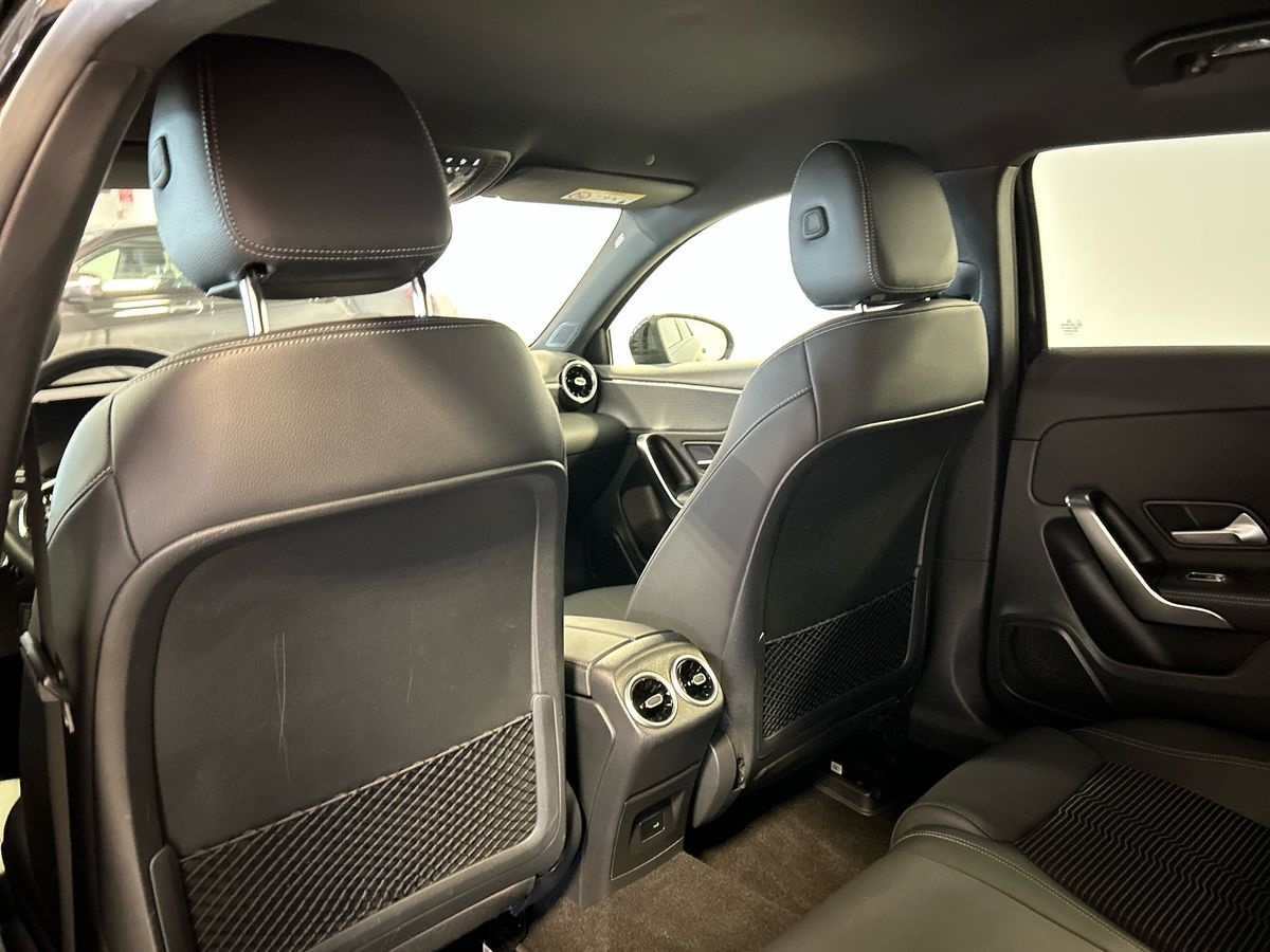 Mercedes Classe A Classe A 180 D Sport Night edition 8G-DCT - 18