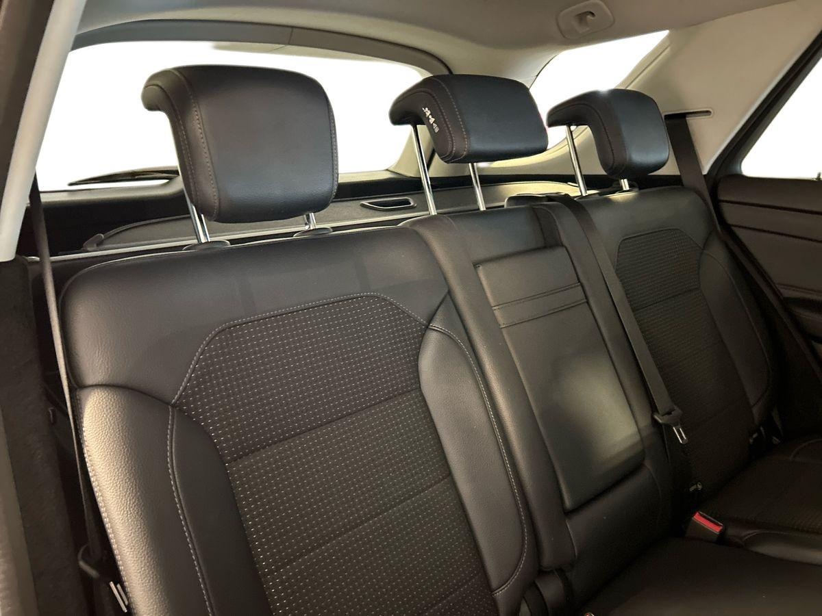 Mercedes GLE GLE SUV 250 Sport 4Matic 9G-Tronic - 16