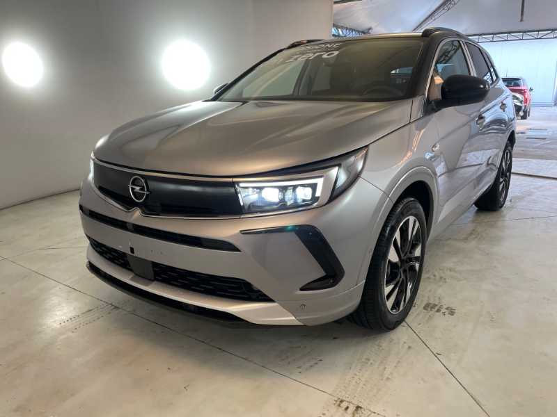 Grandland Business Elegance 1.2 130cv At8