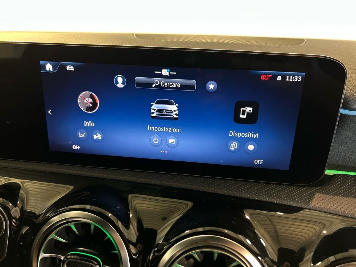 Mercedes  Classe A 180 D Advanced Plus AMG Line 8G-DCT - 12