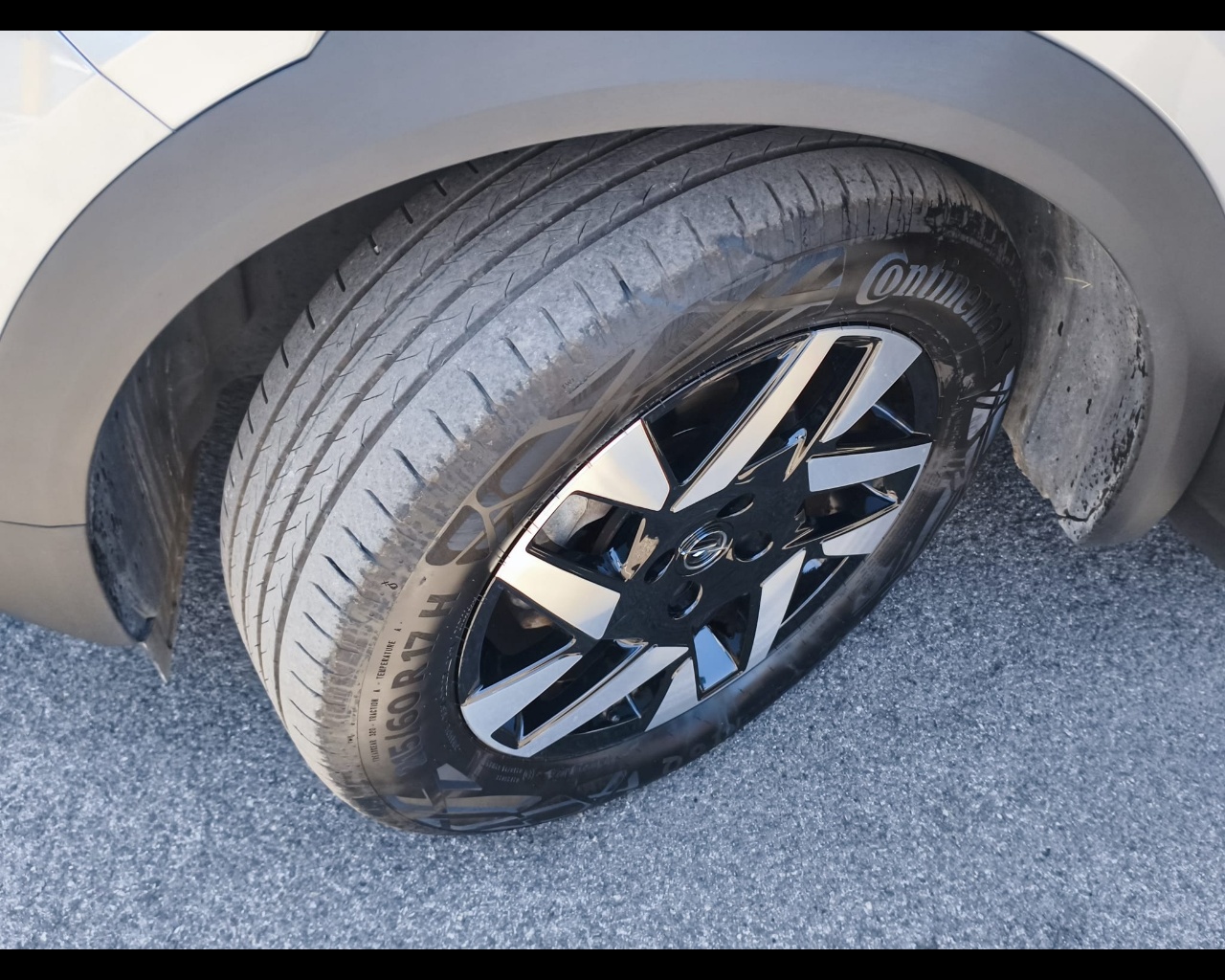 Foto OPEL Mokka 1.5 Elegance s&s 110cv