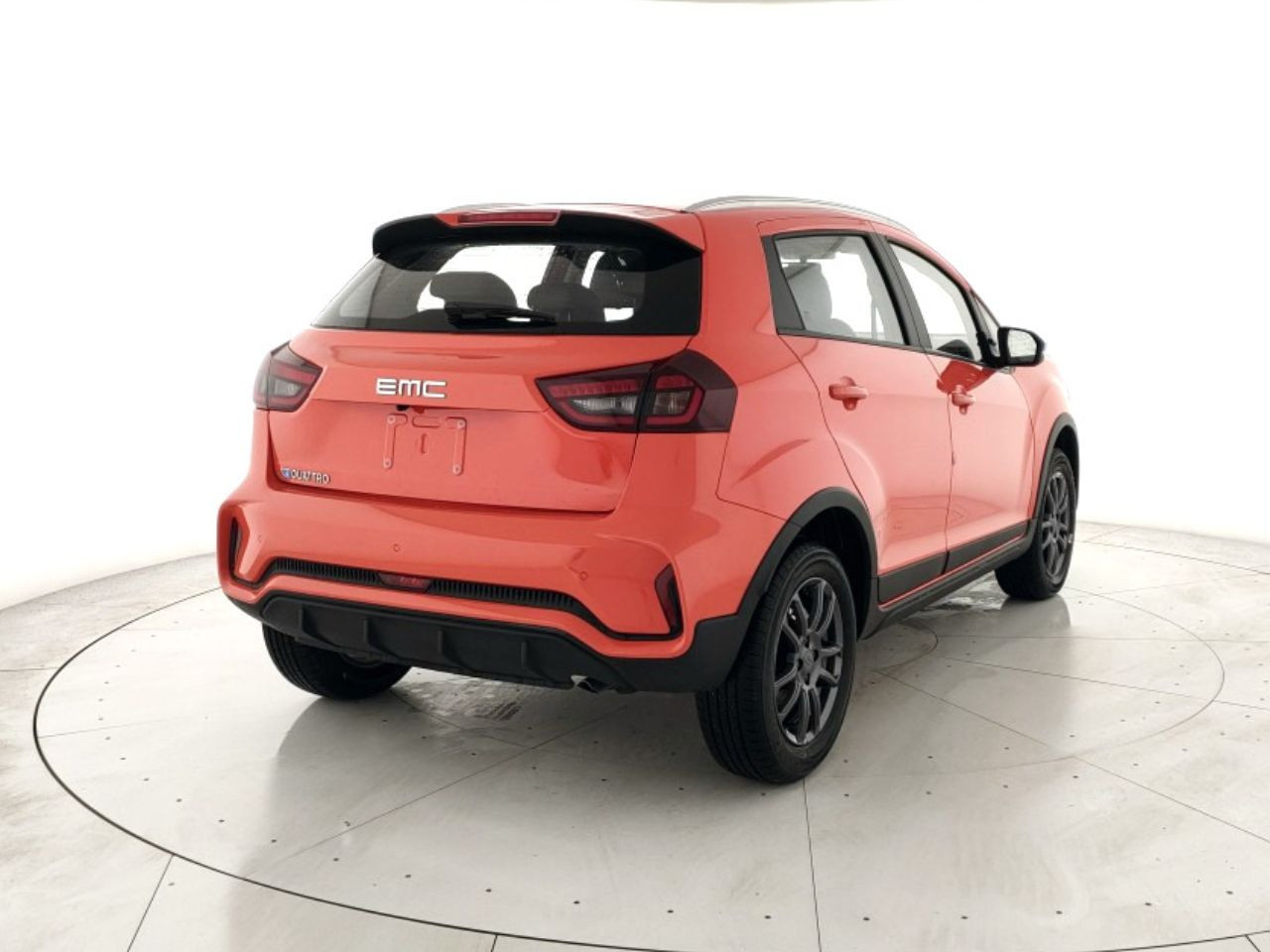 Emc Quattro Nuovo Benzina Quattro Porto Mantovano