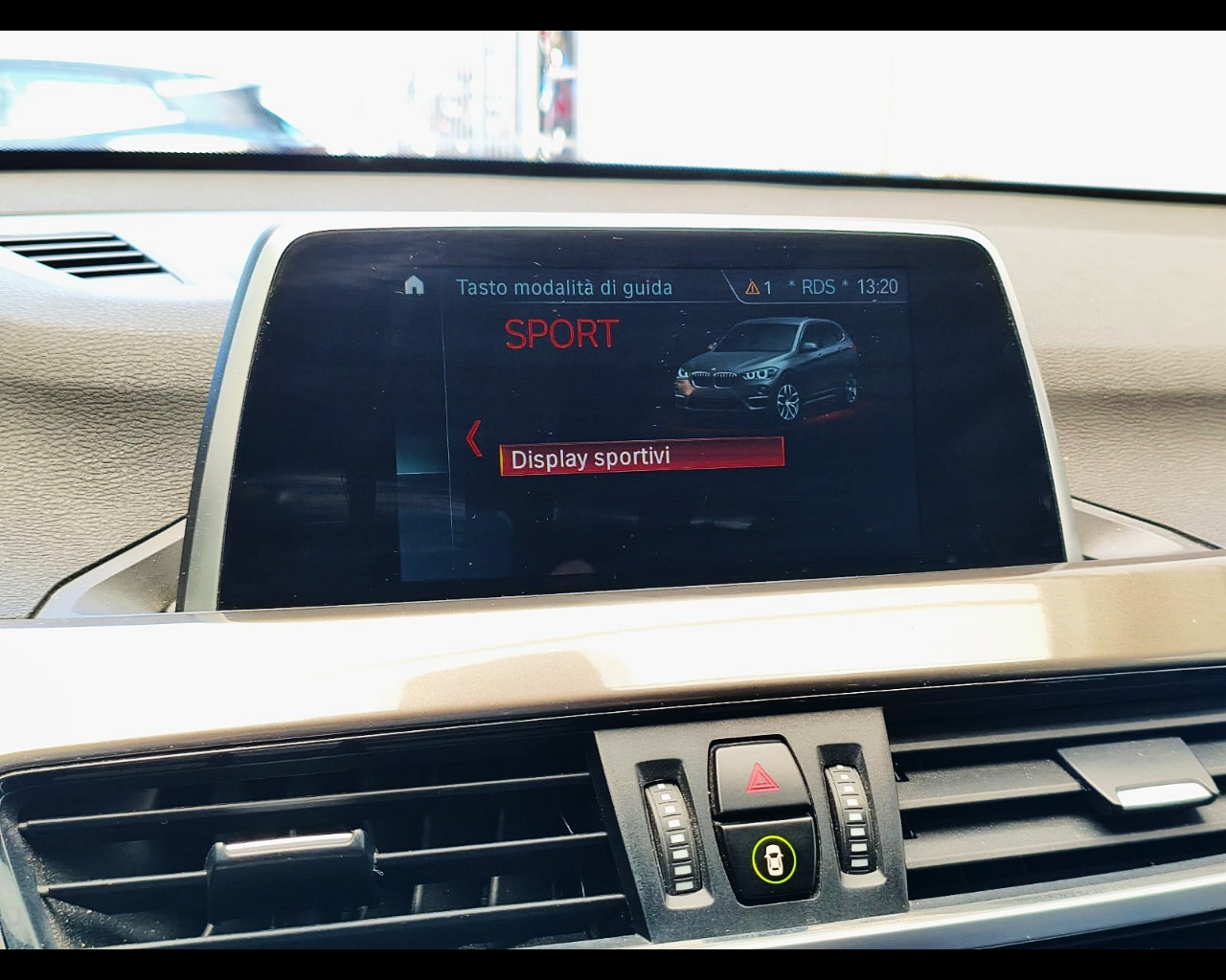 Foto BMW X1 sdrive18d xLine 