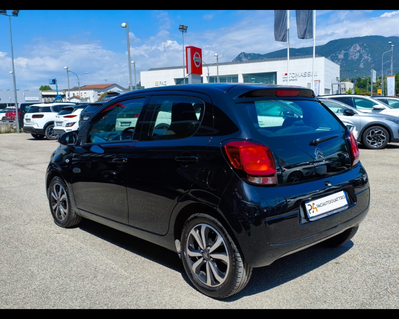 Foto CITROEN C1 5p 1.0 vti Shine s&s 72cv