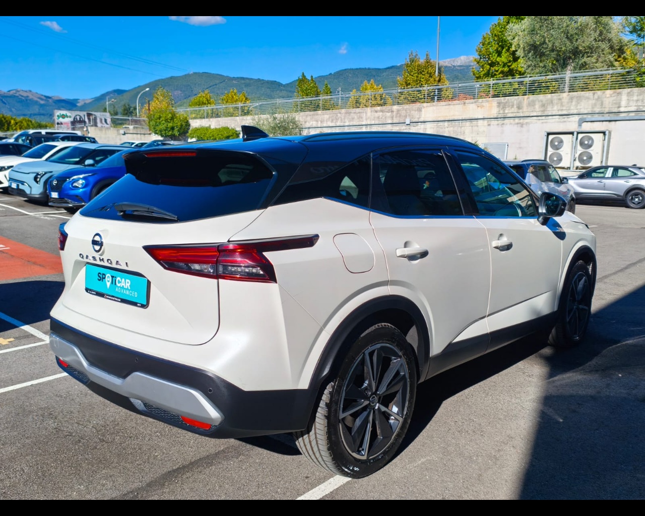 Foto NISSAN Qashqai 1.3 mhev Tekna 4wd 158cv xtronic