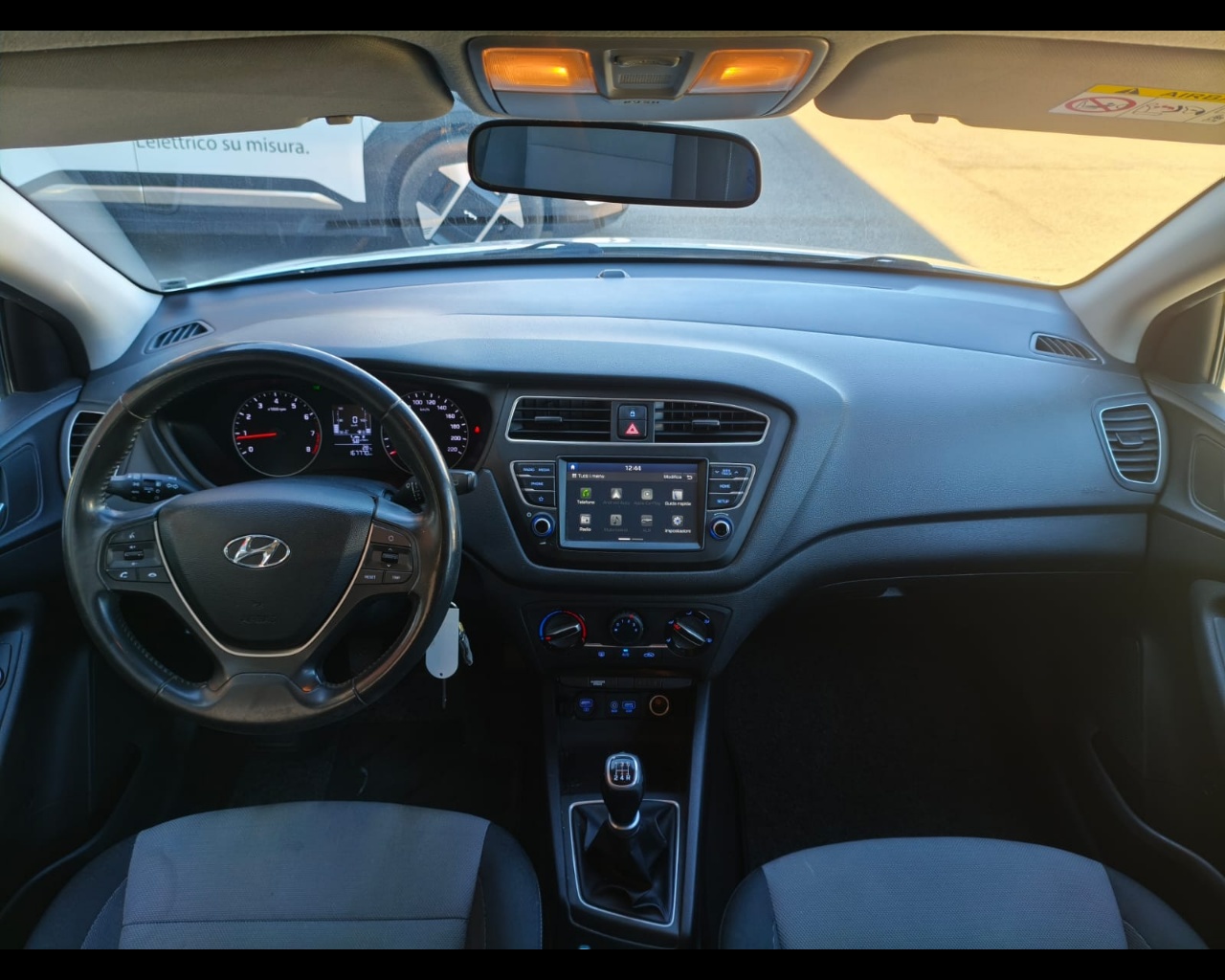 Foto HYUNDAI i20 5p 1.2 mpi Connectline econext Gpl 73cv