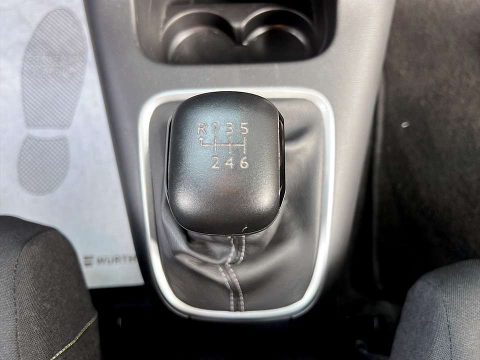 CITROEN C3 1.5 bluehdi Shine s&s 100cv 6m Diesel usato - 15