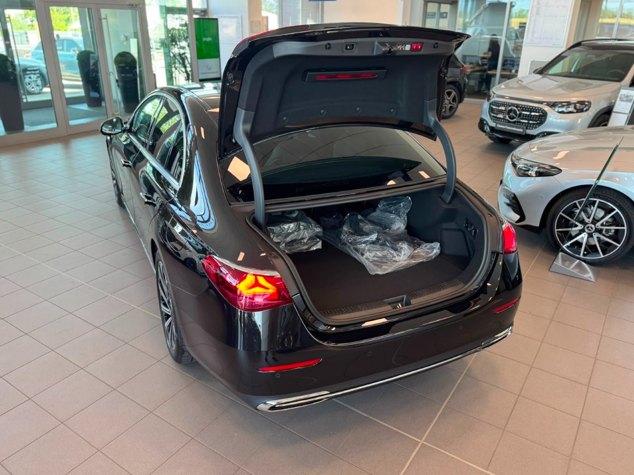 Mercedes Classe E Berlina Classe E 300 de 4Matic EXCLUSIVE PREMIUM - 10