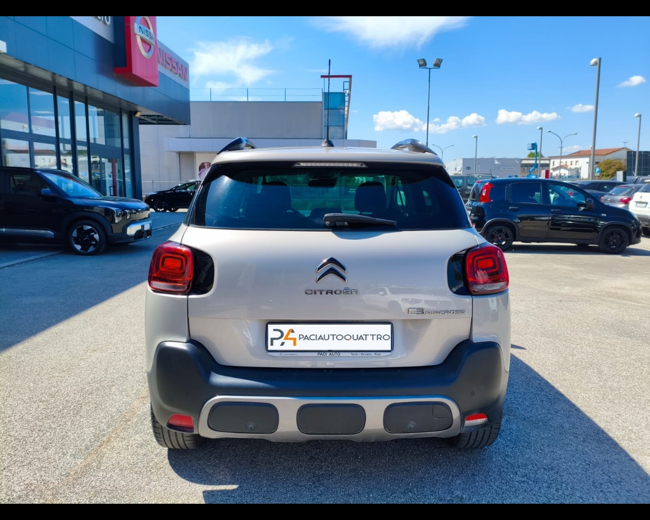 Foto CITROEN C3 Aircross 1.2 puretech Shine s&s 110cv