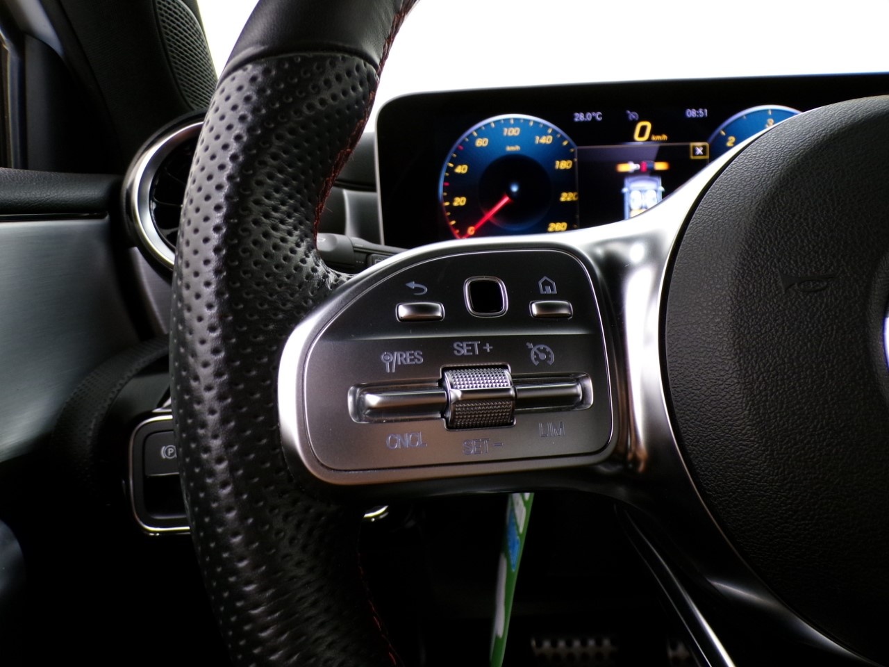 Mercedes Classe A Classe A 180 D Premium 7G-DCT - 17