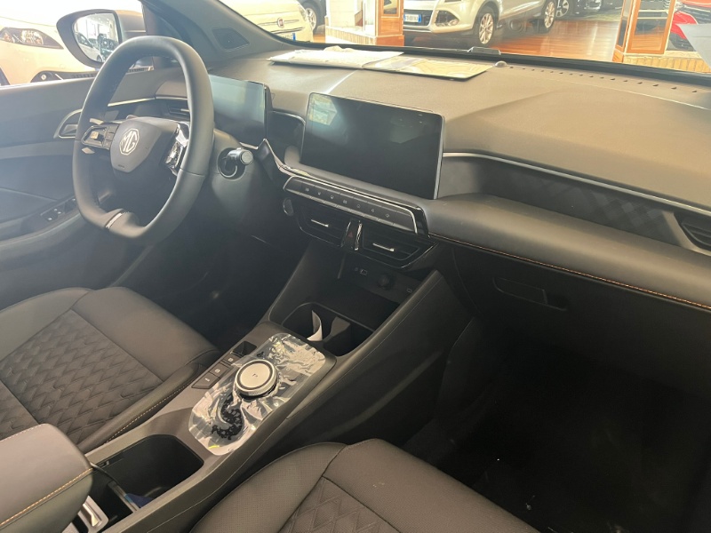 MG – MG3 1.5 Hybrid+ Luxury