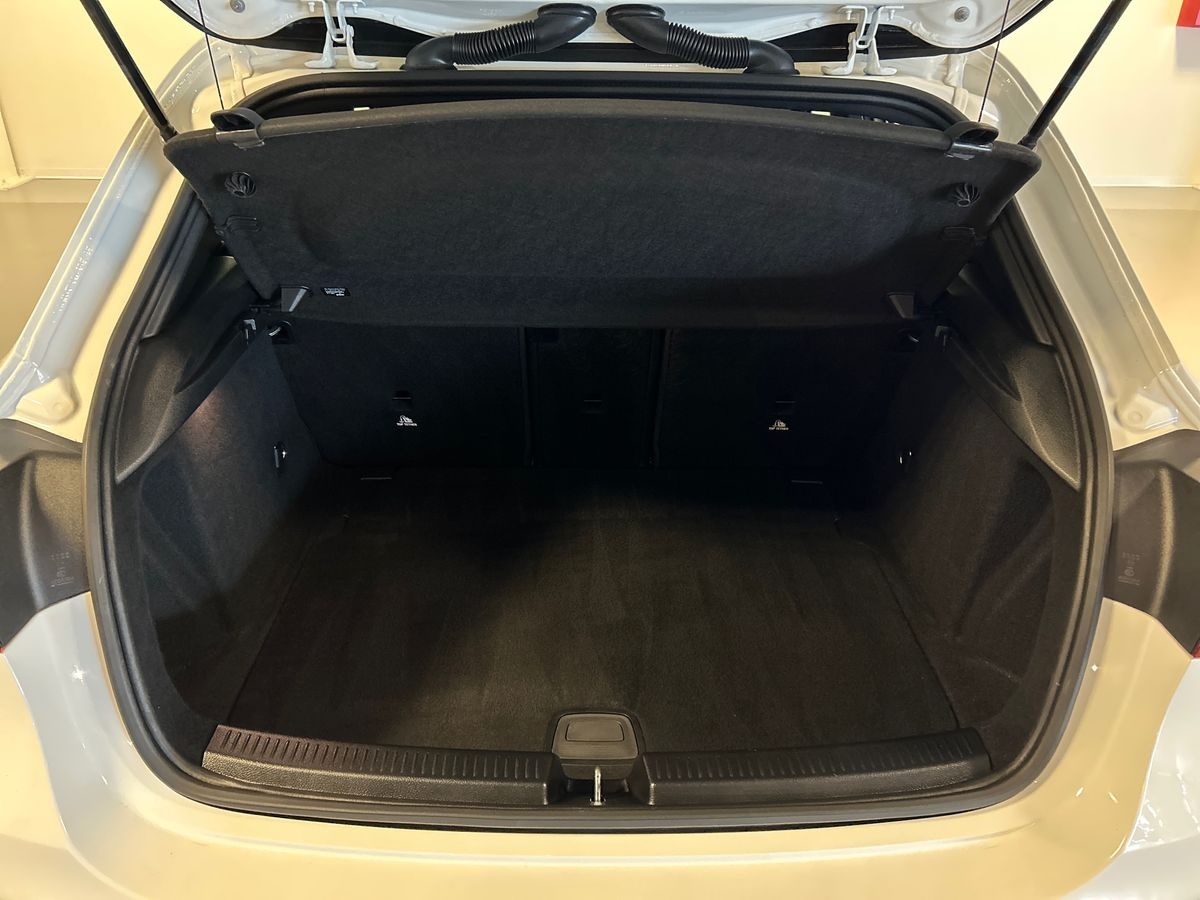 Mercedes Classe A Classe A 180 D Sport - 8