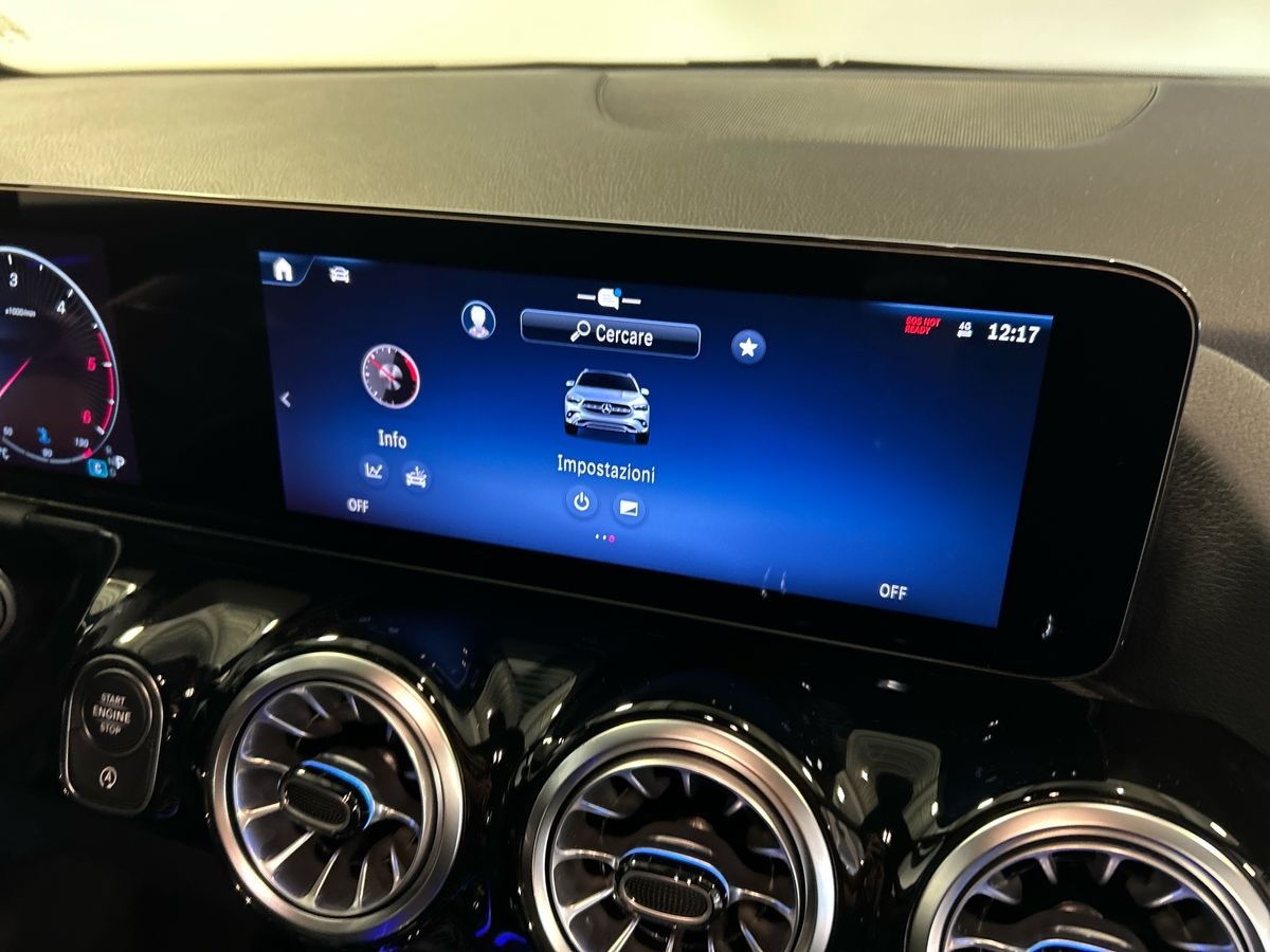 Mercedes GLA 200 D Advanced 8G-DCT - 12