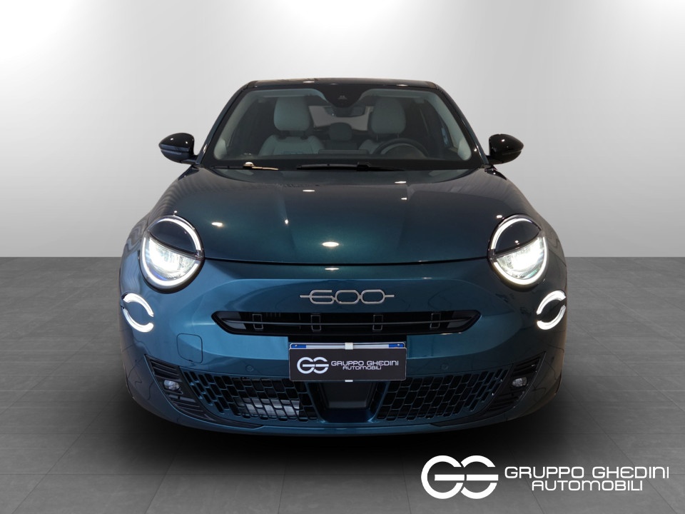 FIAT 600 1.2 hybrid La Prima 110cv auto Ibrida usato - 3