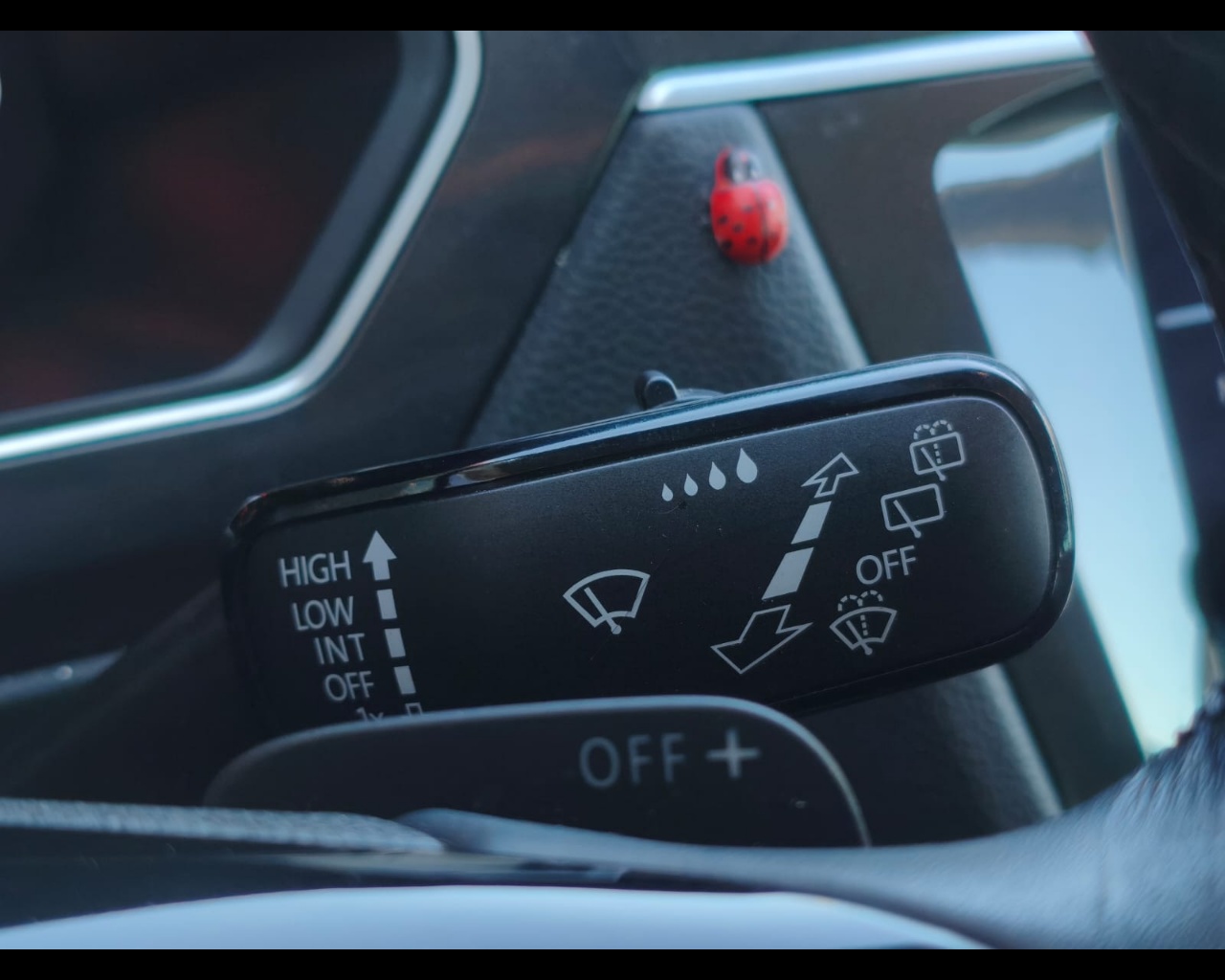 Foto VOLKSWAGEN Tiguan 1.5 tsi Sport 150cv dsg