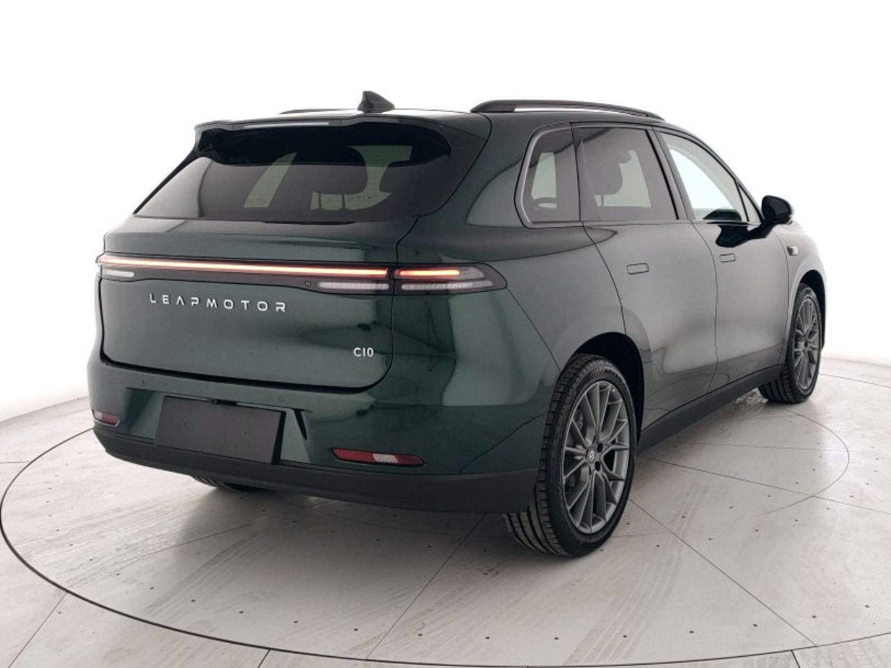 Leapmotor C10 Nuovo Elettrico C10 Porto Mantovano
