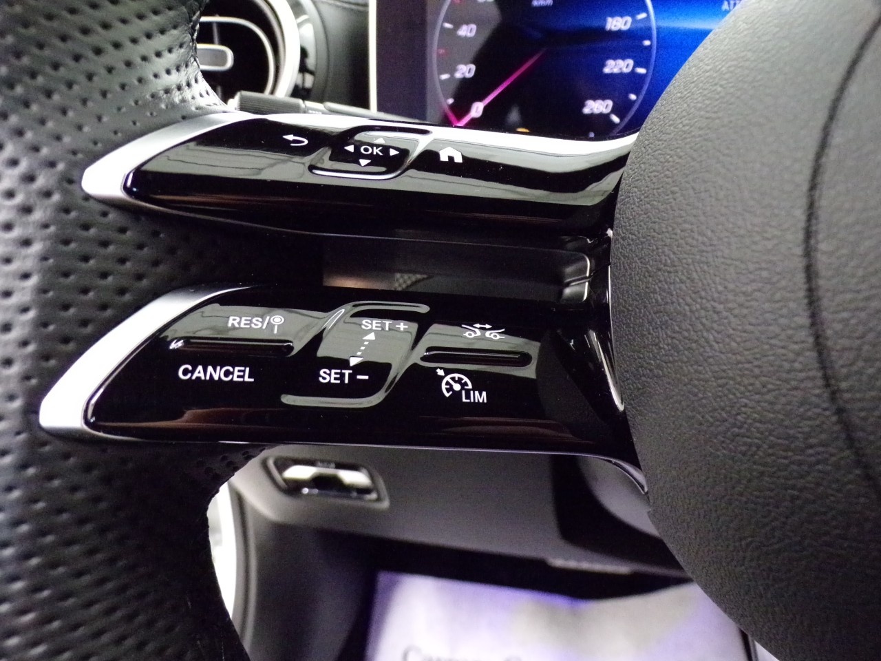 Mercedes Classe C Station Wagon Classe C Station Wagon 220 d Mild hybrid 200cv AMG Line Advanced 4Matic 9G-Tronic - 18