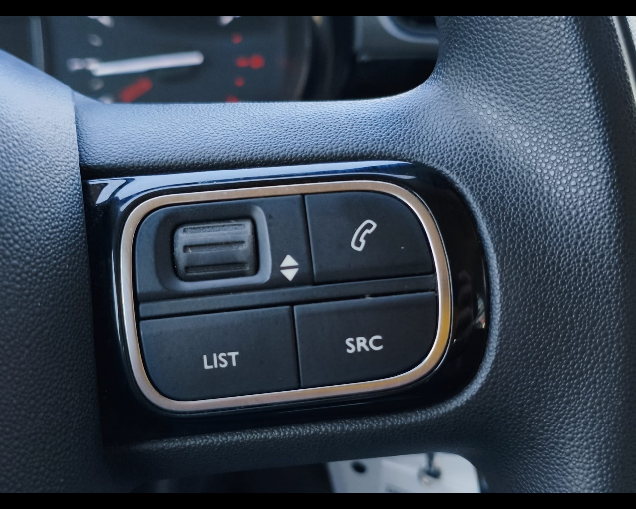 Foto CITROEN C3 1.5 bluehdi Feel Pack s&s 100cv 6m
