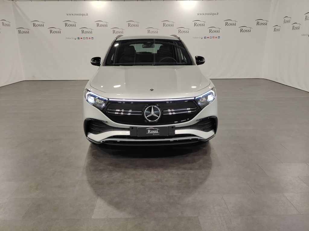 MERCEDES EQA 300 4MATIC
