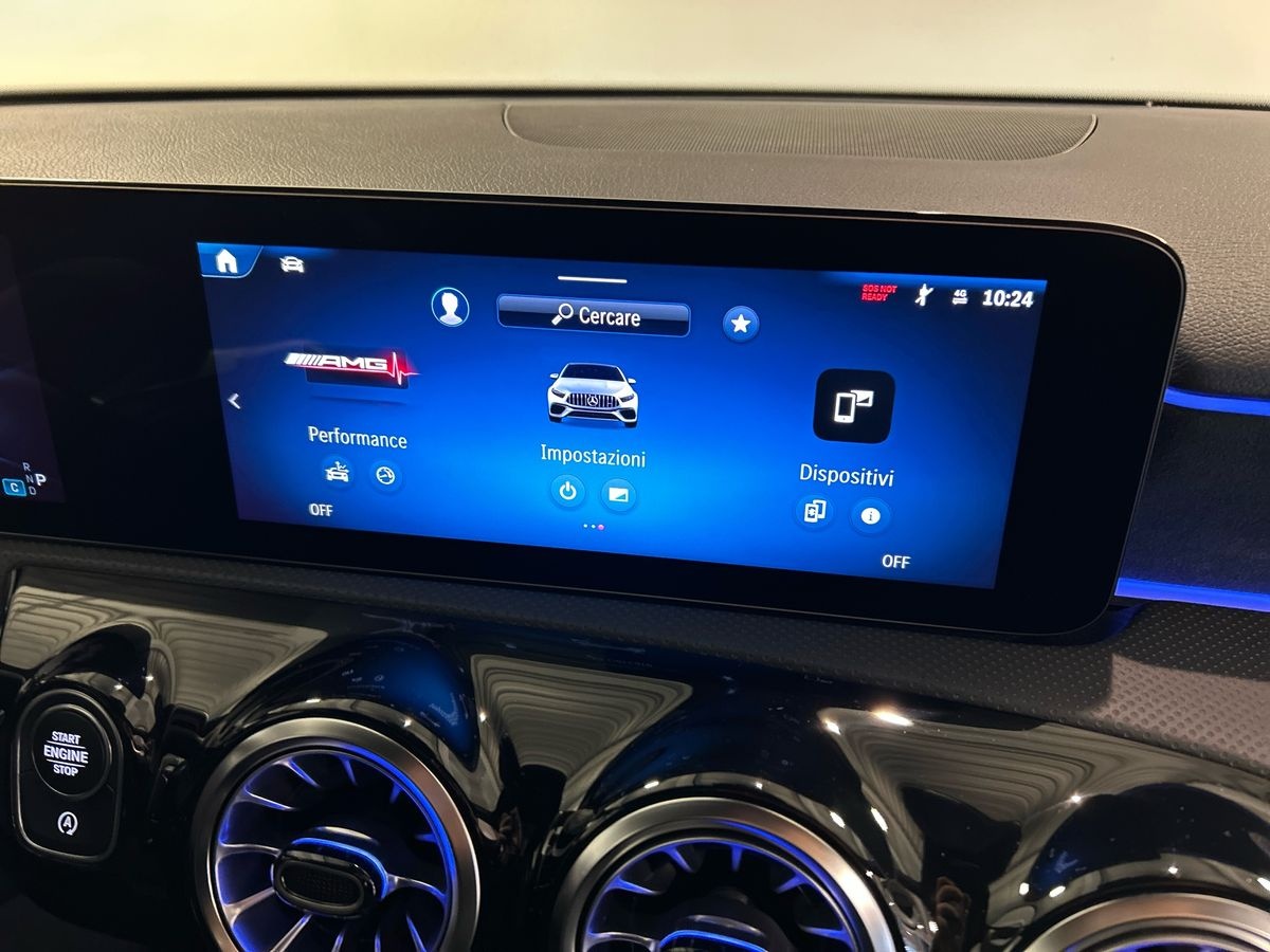 Mercedes-AMG  Classe A AMG 35 AMG Line Premium 4Matic Speedshift DCT AMG 8G - 12