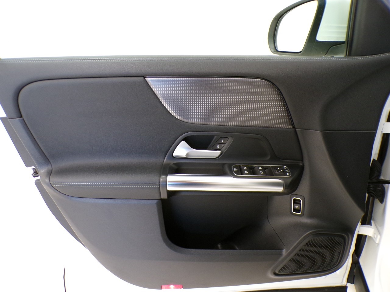 Mercedes GLA GLA 180 D Sport Plus 8G-DCT - 11
