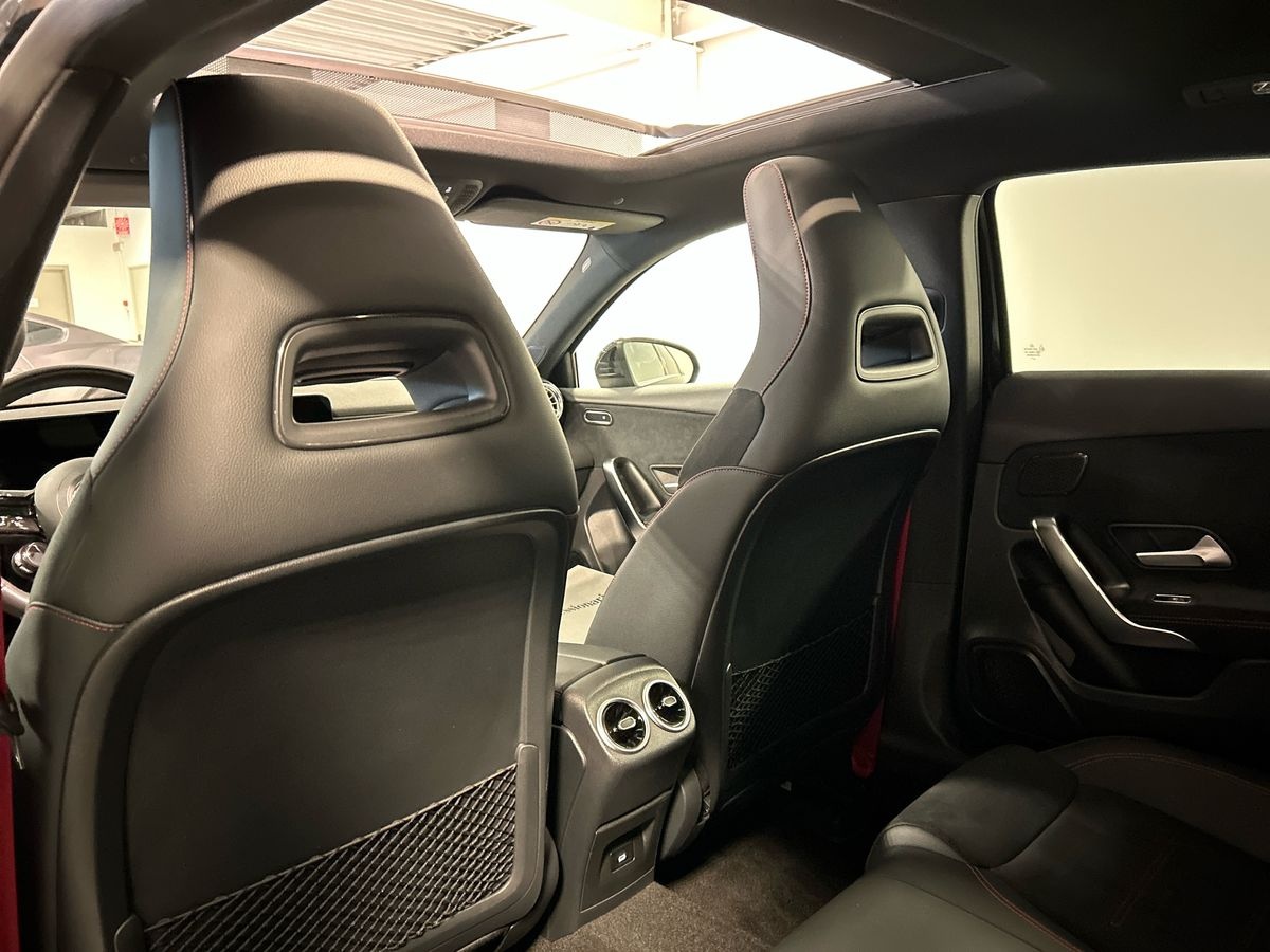 Mercedes-AMG  Classe A AMG 35 AMG Line Premium 4Matic Speedshift DCT AMG 8G - 18