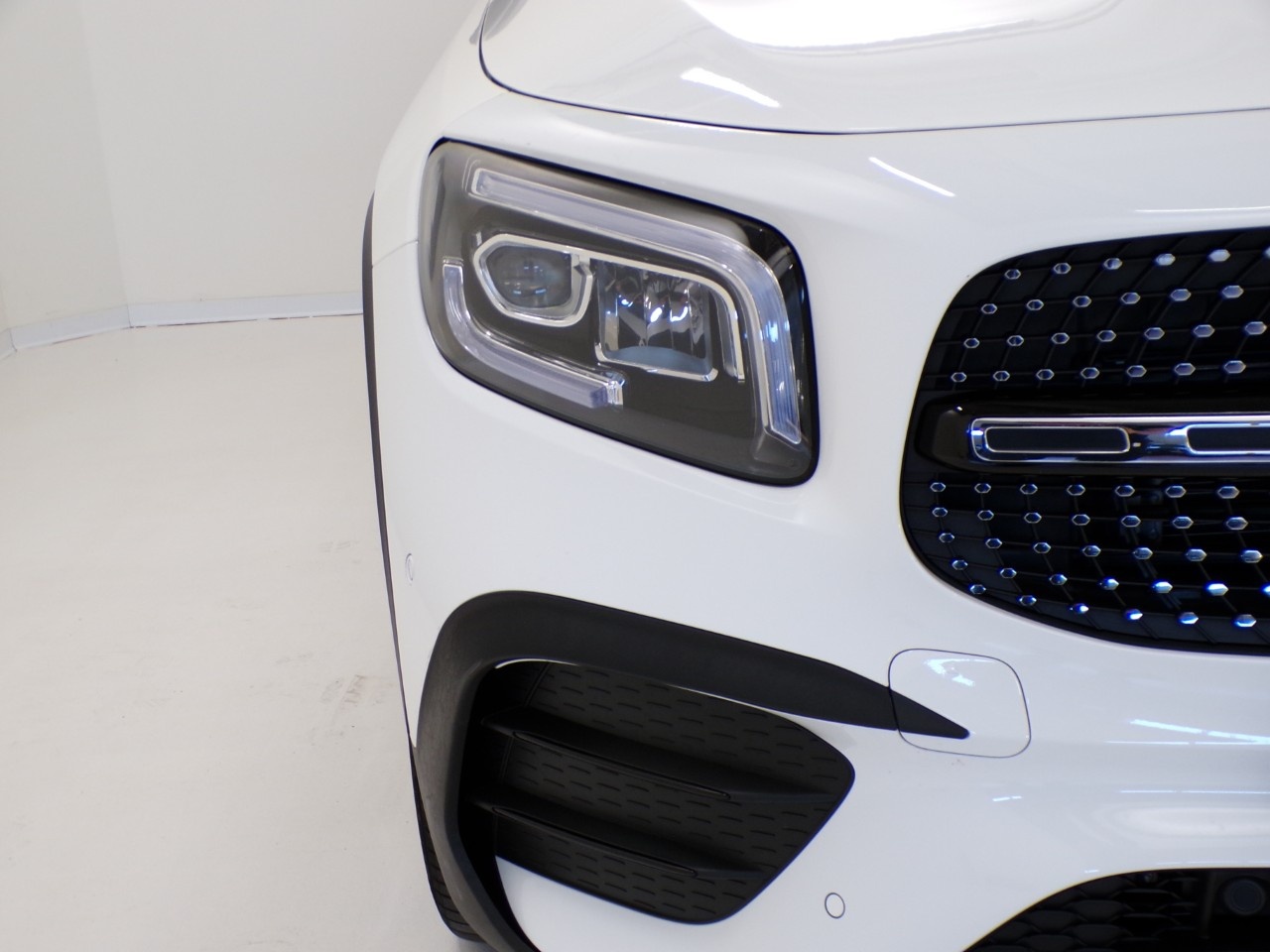 Mercedes GLB GLB 180 D Premium 8G-DCT - 5