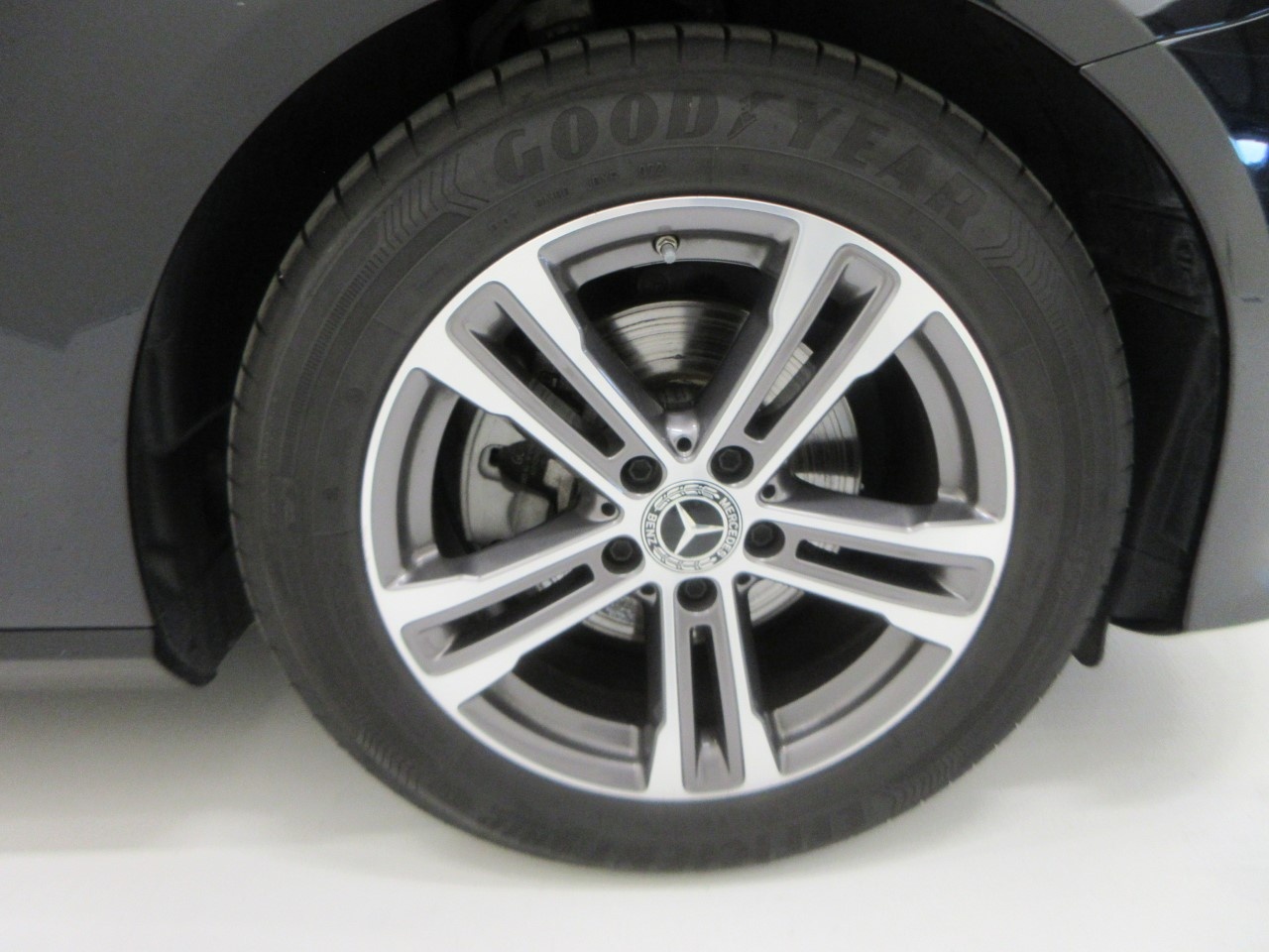 Mercedes Classe E Berlina Classe E Berlina 200 D Business Sport 9G-Tronic Plus - 4