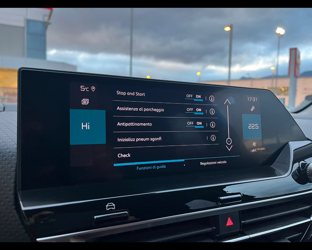 Foto CITROEN C4 1.2 puretech Shine s&s 130cv eat8