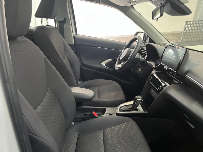 TOYOTA – Yaris Cross 1.5 Hybrid 5p. E-CVT Active