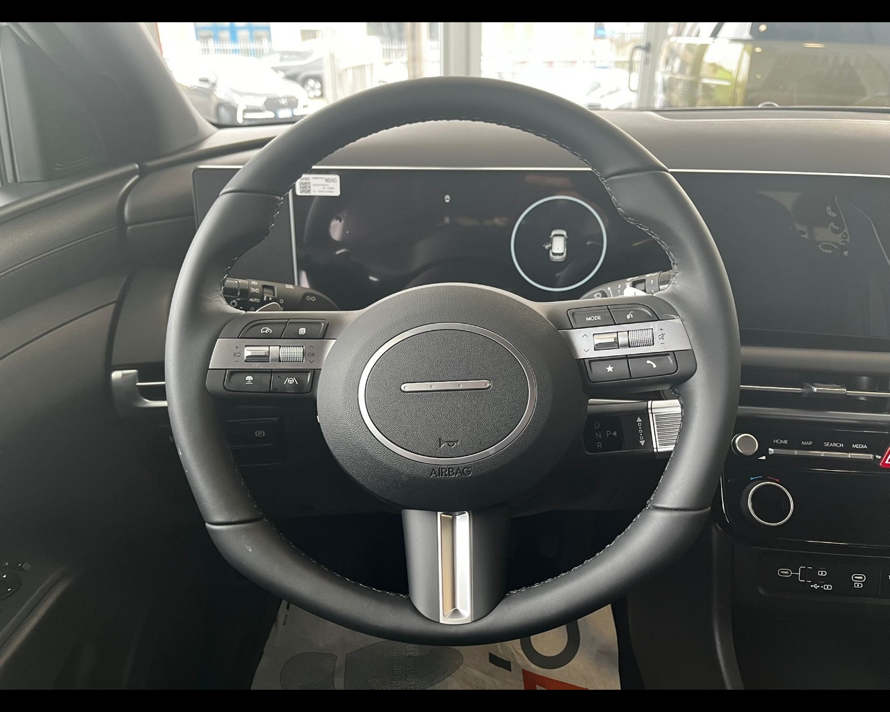 Foto HYUNDAI TUCSON MY26 1.6TGDI DCT 150 DARKLINE+TT