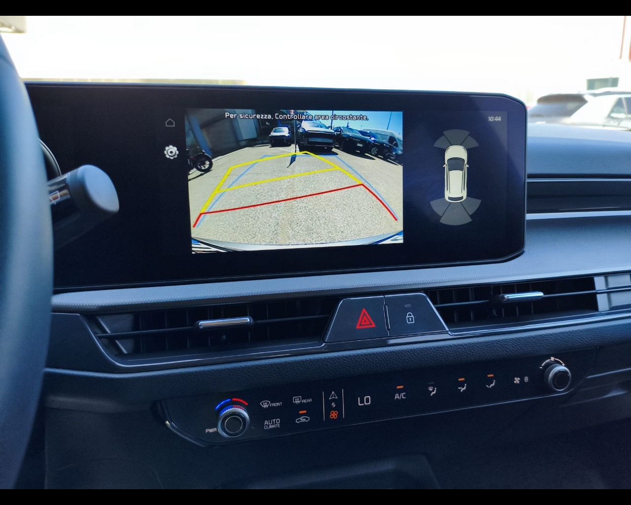 Foto KIA NUOVA STONIC 1.0 T-GDI MH STYLE LAUNCH
5 Door